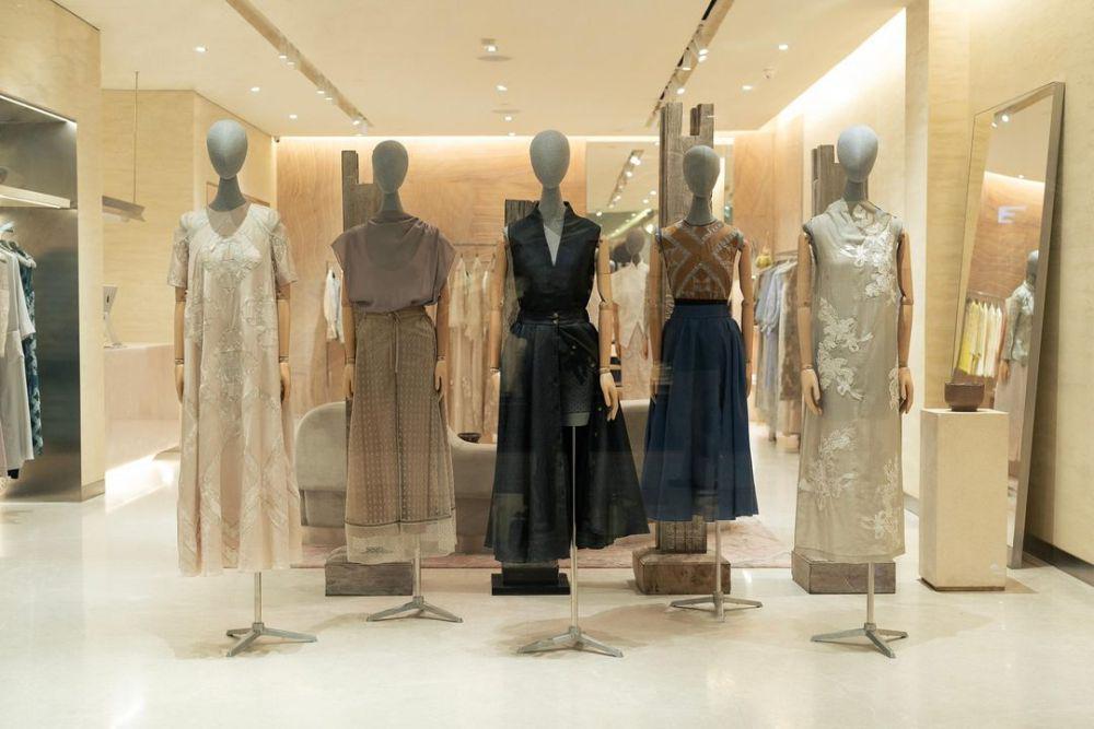 Keanggunan Everyday Wear Koleksi Sapto Djojokartiko Pre-Fall 2024
