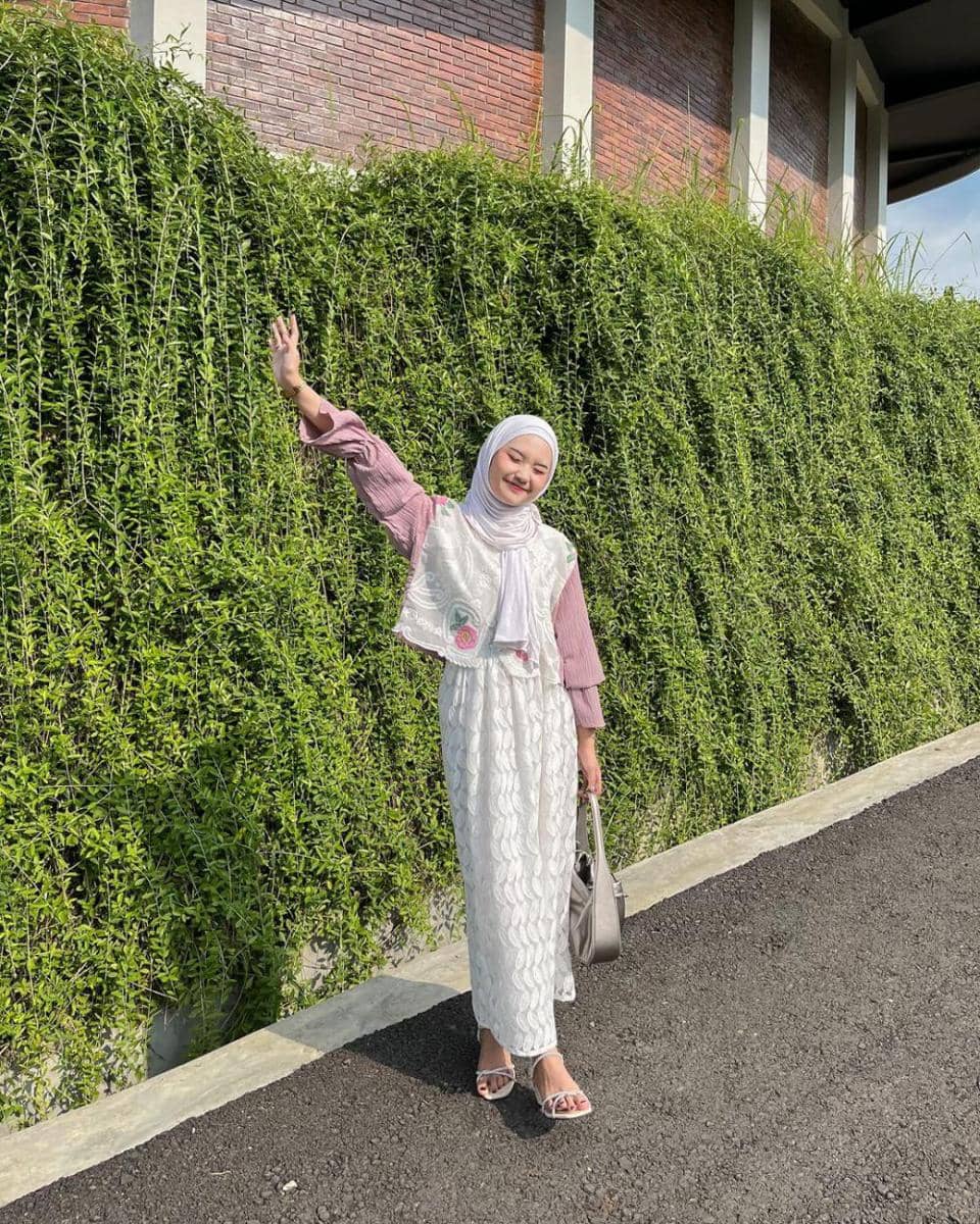 Siska Amera (instagram.com/siskaamera)
