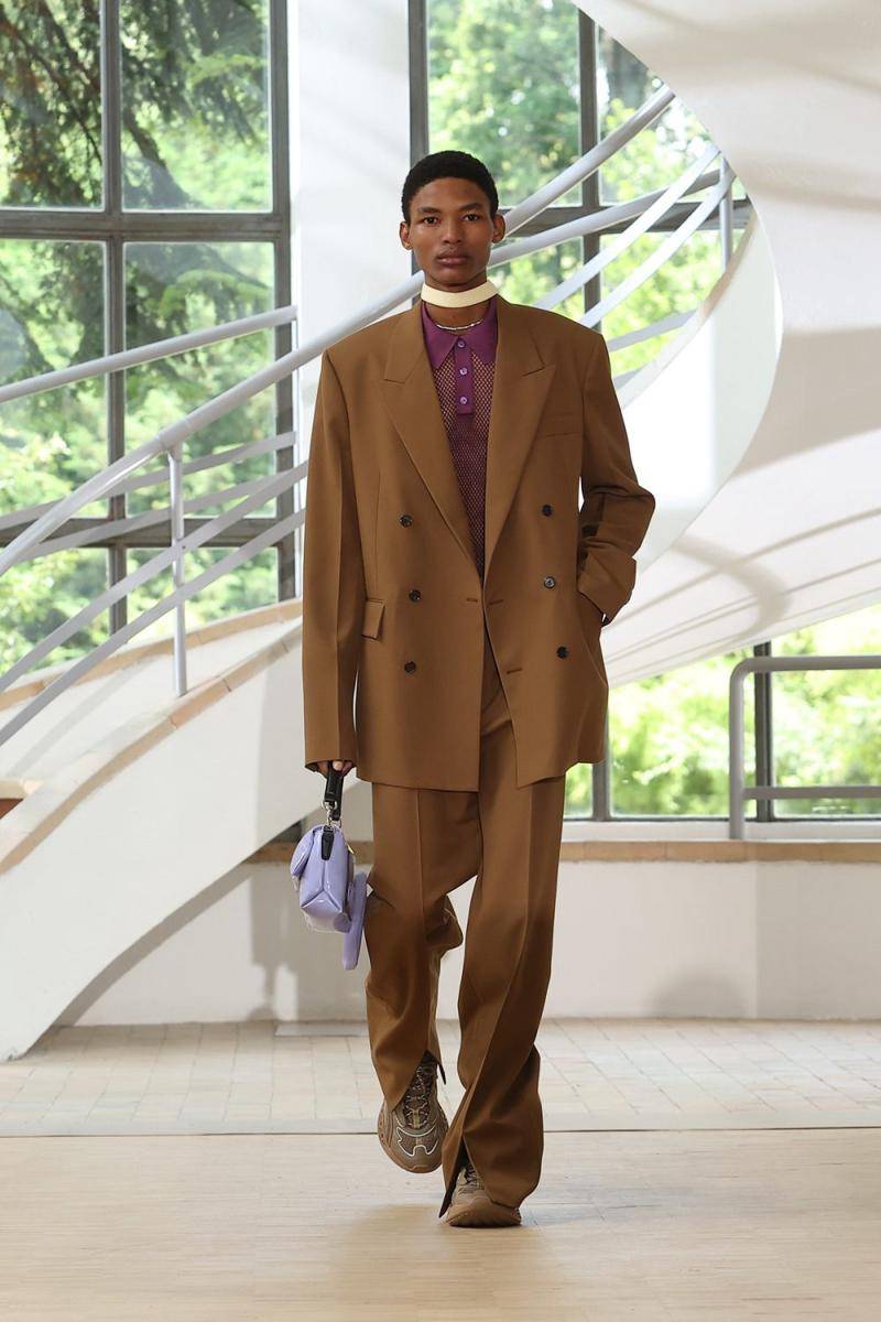 Gucci S/S '25 di Milan Fashion Week Menswear 2024 (dok. Gucci)
