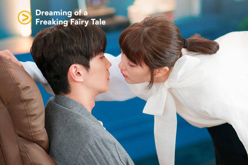 cuplikan drakor Dreaming of a Freaking Fairytale (x.com/Viu_ID)