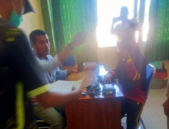 Dituduh Memfitnah, Guru SD di Bima Dipukul saat Bagi Rapor di Sekolah