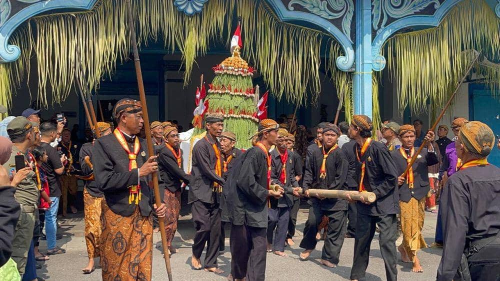 Grebeg Besar Iduladha Keraton Surakarta, Dua Gunungan Jadi Rebutan