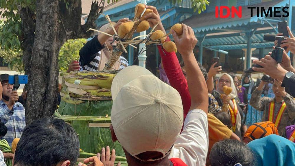 Grebeg Besar Idul Adha Keraton Surakarta Hadiningrat. (IDN Times/Larasati Rey)