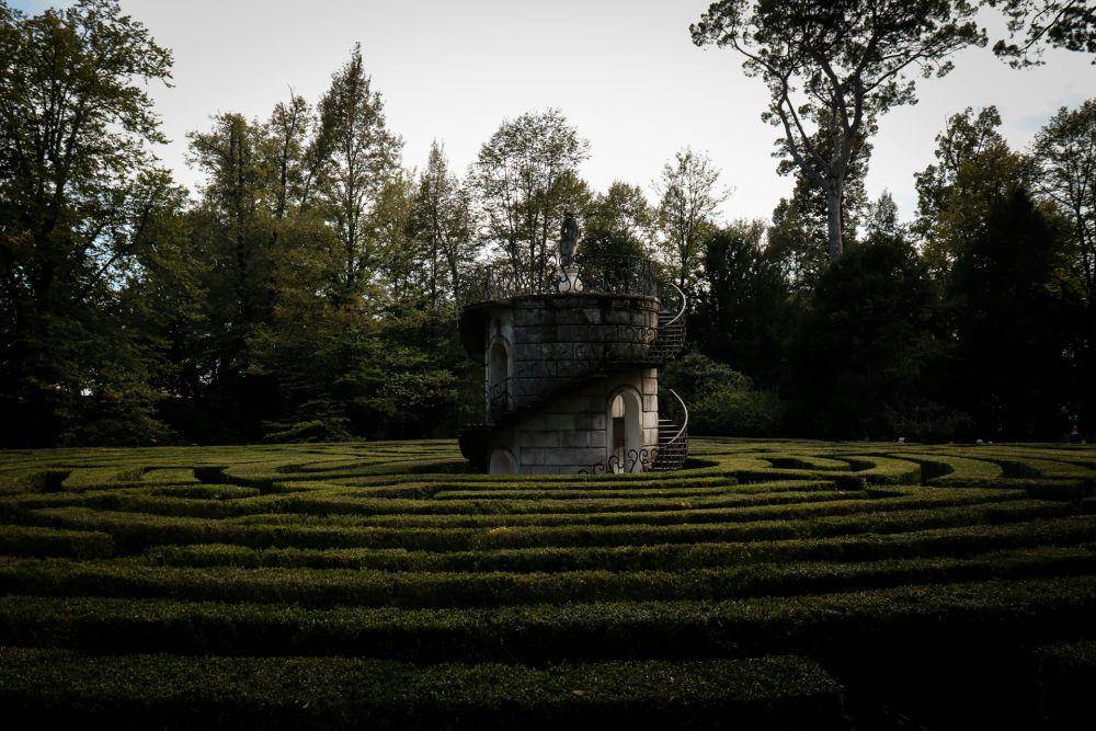 Villa Pisani Labyrinth (unsplash.com/Riccardo Farinazzo)