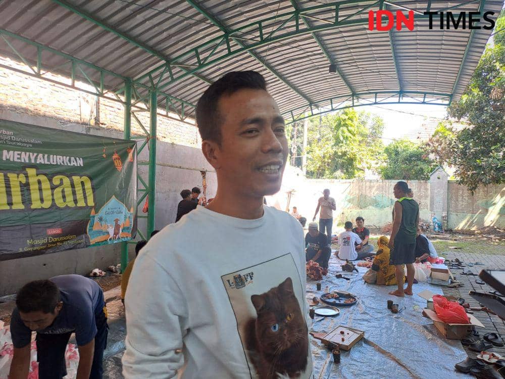 Kepala Humas Masjid Al Akbar Surabaya Helmy M Noor, Selasa (18/6/2024). (IDN Times/Fajar)