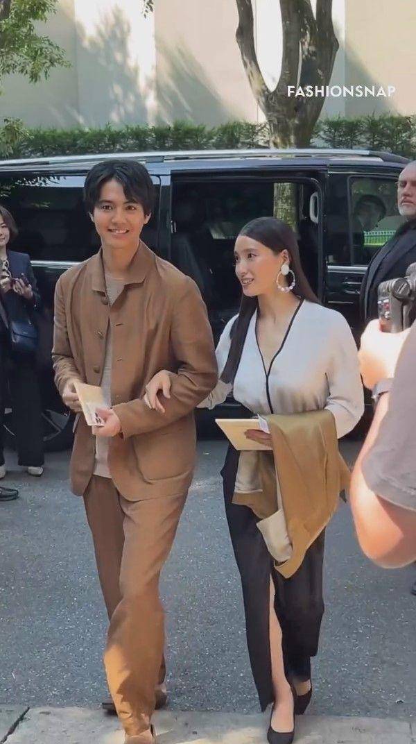 potret perdana Tao Tsuchiya dan Ryota Katayose (instagram.com/fashionsnapcom)