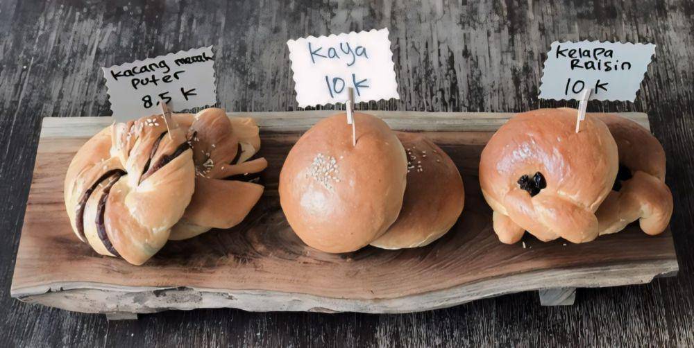 Roti Kebanggaan Gading Serpong (instagram.com/8ungsubakery)