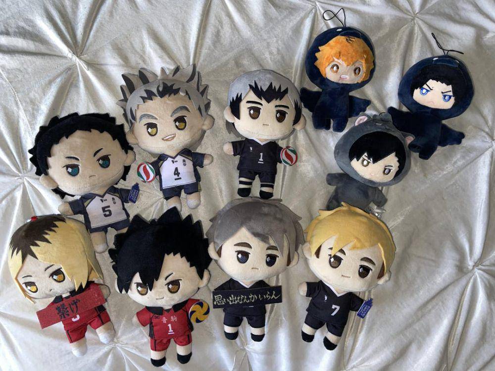 potret koleksi boneka Haikyuu!! (reddit.com/user/Swimming-Orange4786)