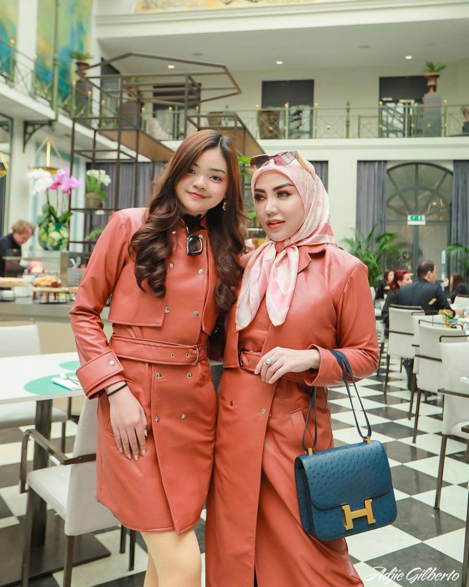 potret Bella Shofie dan putri sambung (instagram.com/bellashofie_rigan)
