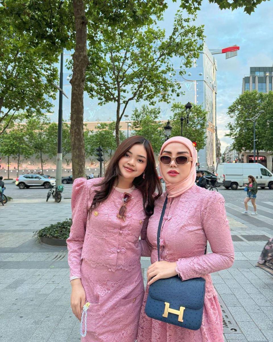 potret Bella Shofie dan putri sambung (instagram.com/bellashofie_rigan)