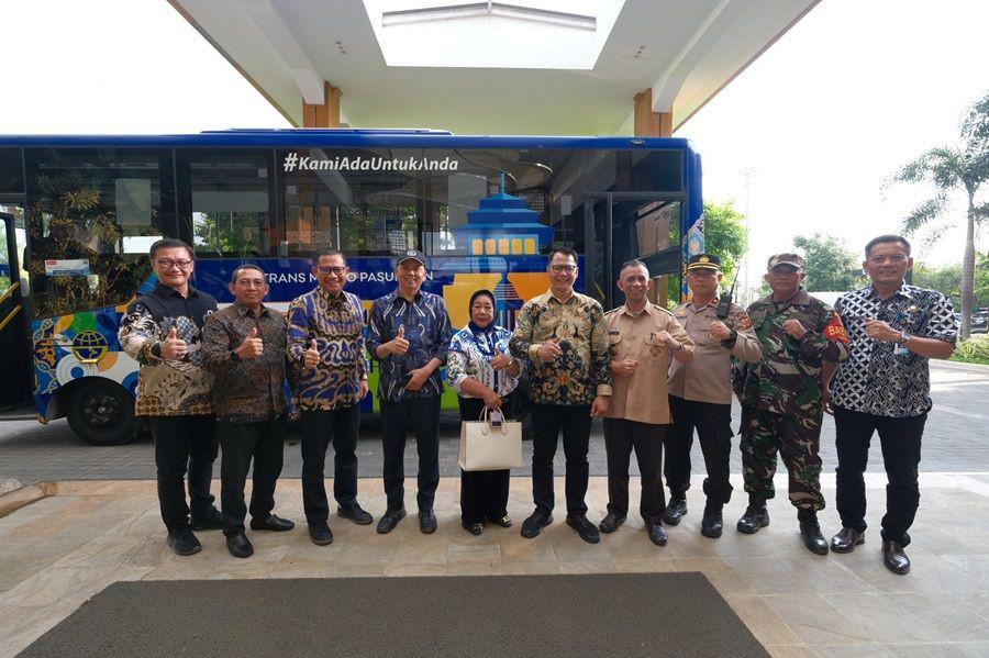 Dukung Transportasi Massal, Podomoro Park Dirikan Halte Bus