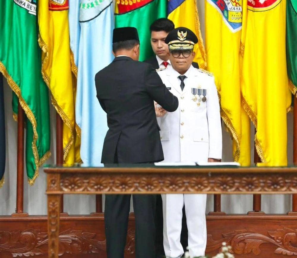 Menteri Dalam Negeri (Mendagri) Tito Karnavian resmi melantik Staf Ahli Bidang Hukum Kementerian Pemuda dan Olahraga (Kemenpora) Samsudin sebagai Penjabat (Pj) Gubernur Lampung (instagram/pemprov Lampung)