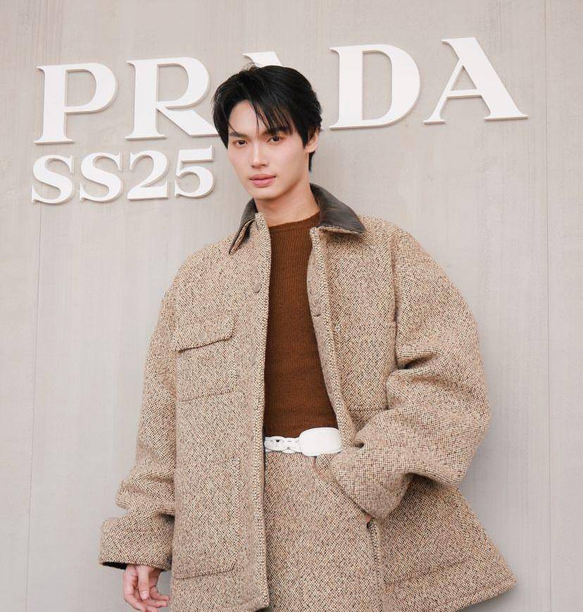 potret Win Metawin di Milan Fashion Week (instagram.com/winmetawin)