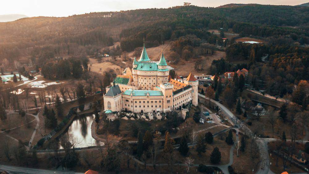 Bojnice Castle (unsplash.com/Martin Katler)