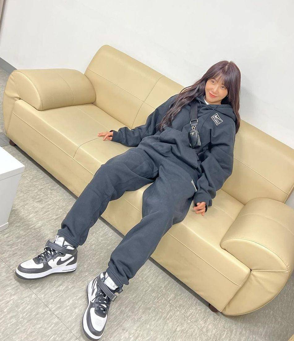 Style boyish Eunji APINK (instagram.com/artist_eunji)
