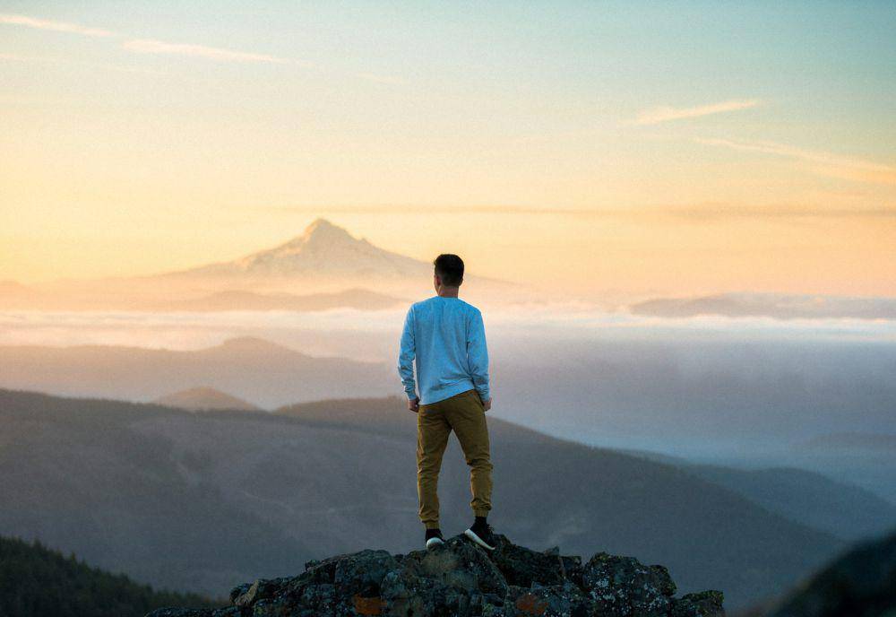 ilustrasi liburan (unsplash.com/Tim Bogdanov)