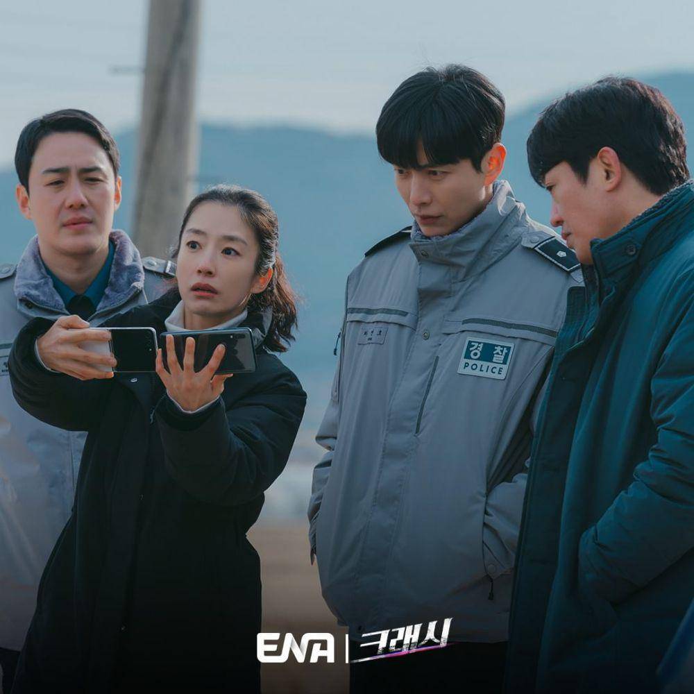 cuplikan drama Crash (instagram.com/channel.ena.d)