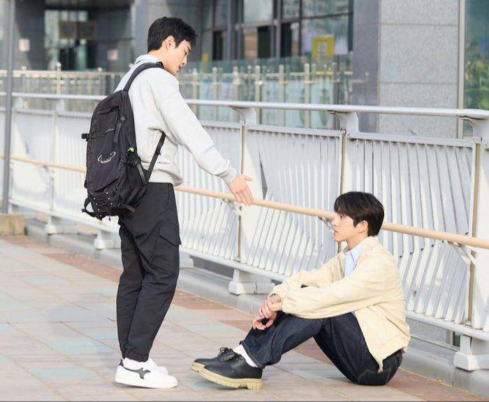 Yoon Chan Young dan Bong Jaehyun di High School Return of a Gangster (dok. VIU/High School Return of a Gangster)