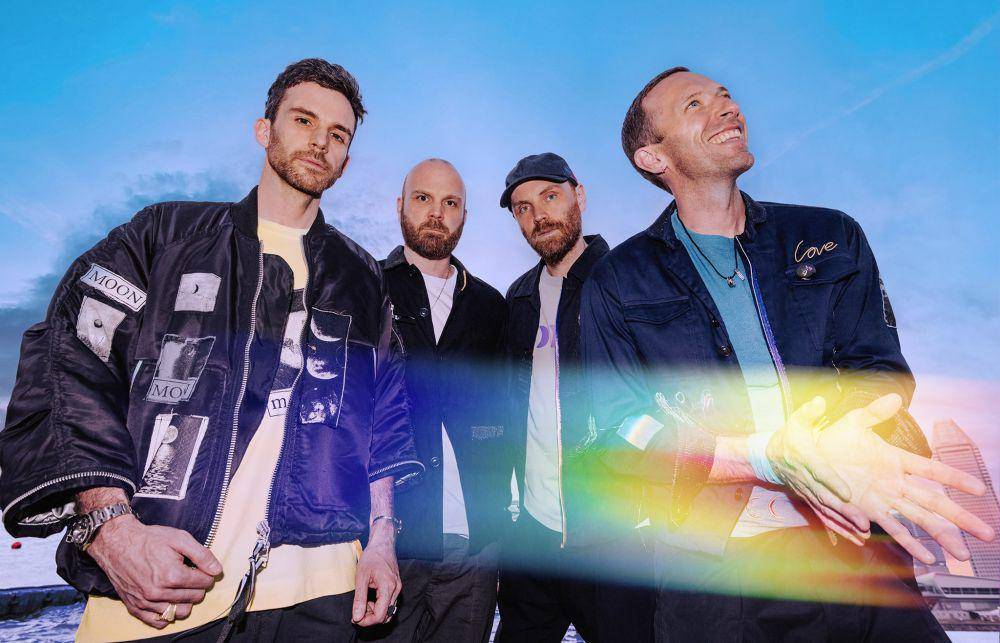 Potret terbaru Coldplay untuk album terbaru mereka yang bertajuk 'Moon Music' (instagram.com/annaleemedia)