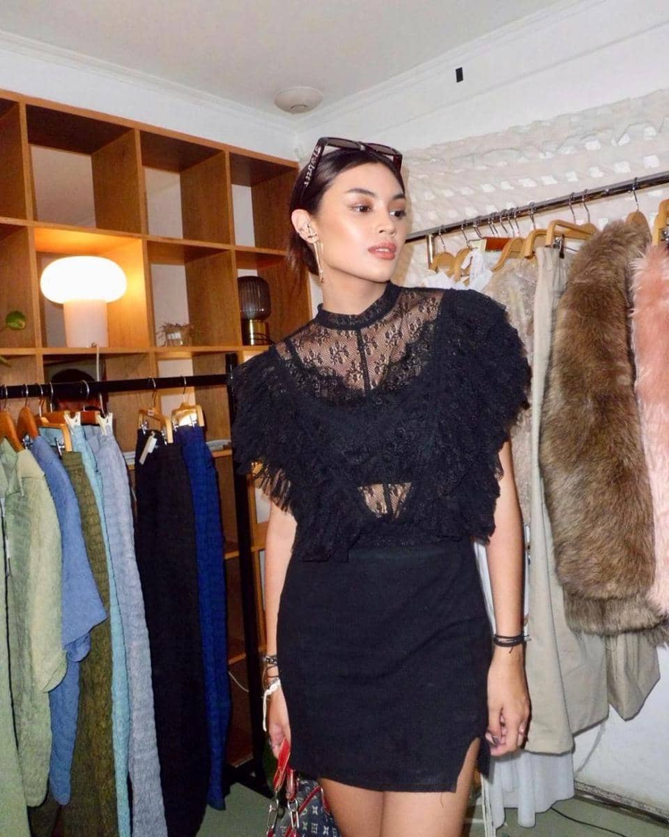 Naura Hakim (instagram.com/naura21)