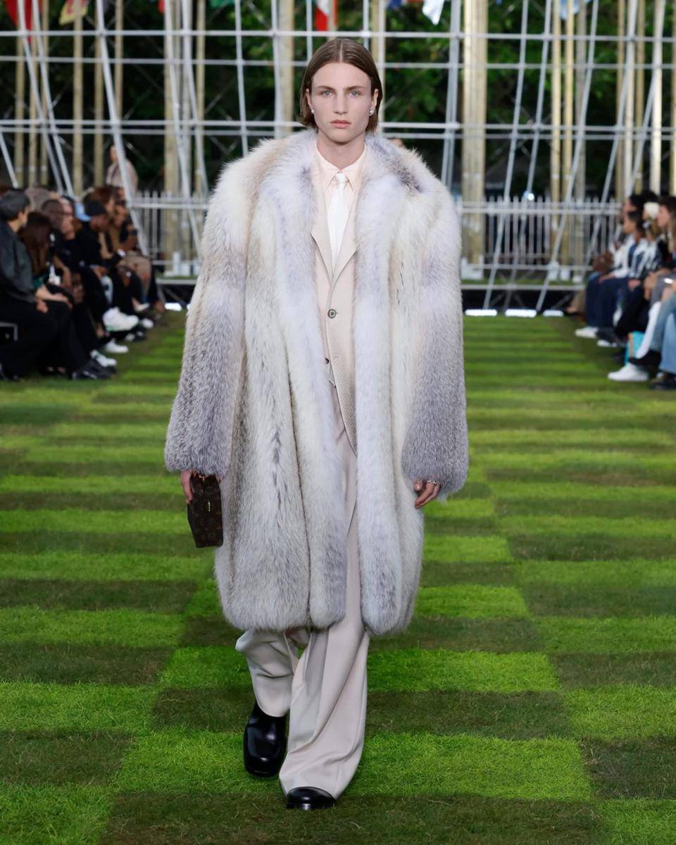 Louis Vuitton Menswear S/S '25 di Paris Fashion Week 2024 (dok. Louis Vuitton)
