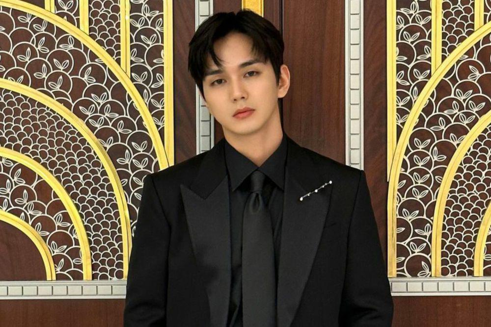 Yoo Seung Ho Debut di Teater Angels in America, Perankan Karakter Gay