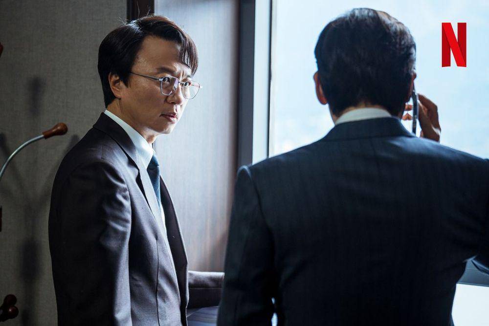 cuplikan Jeon Bae Su di drakor The Whirlwind (instagram.com/netflixkr)