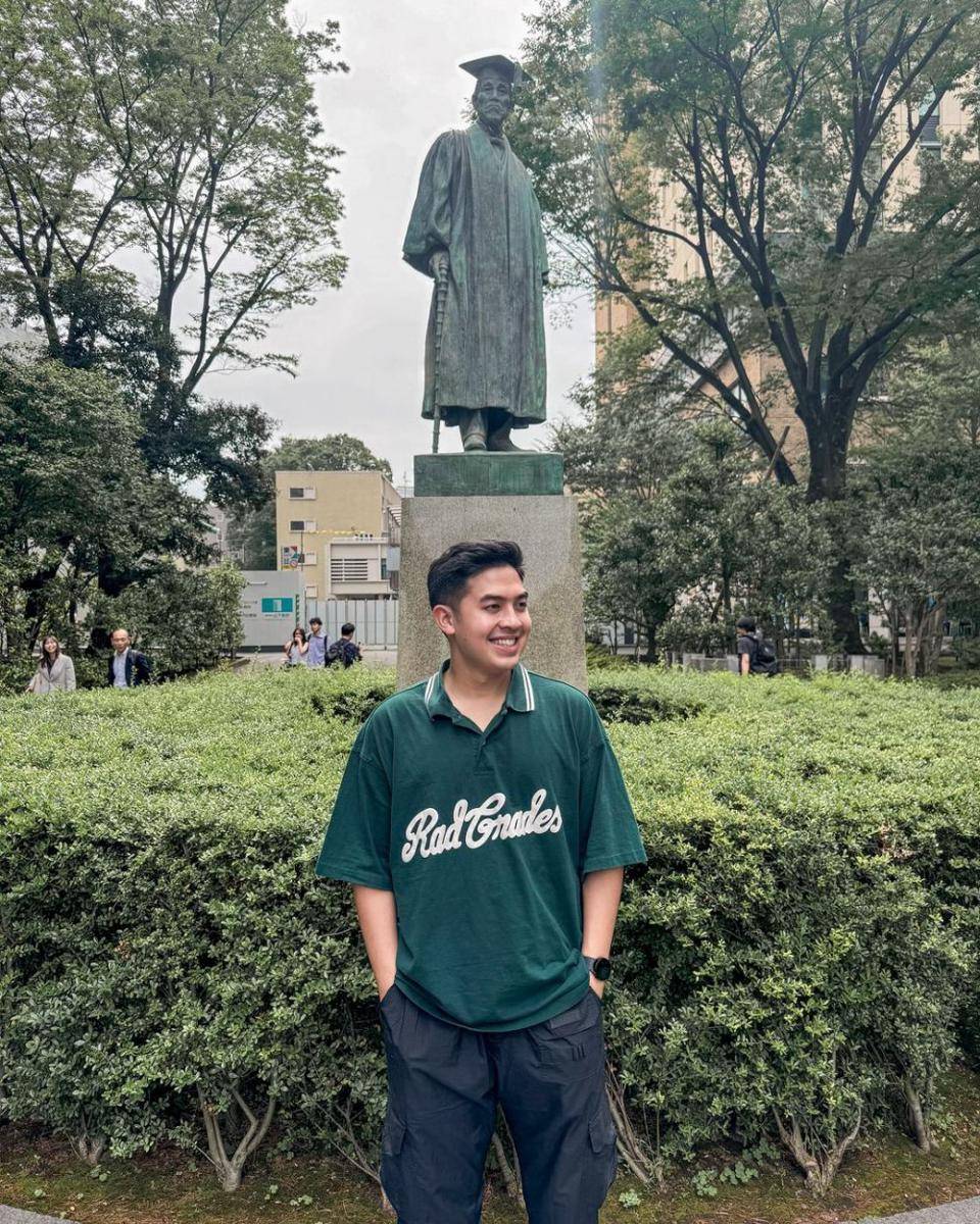 potret Jerome Polin mengunjungi Waseda University di Jepang (instagram.com/jeromepolin)