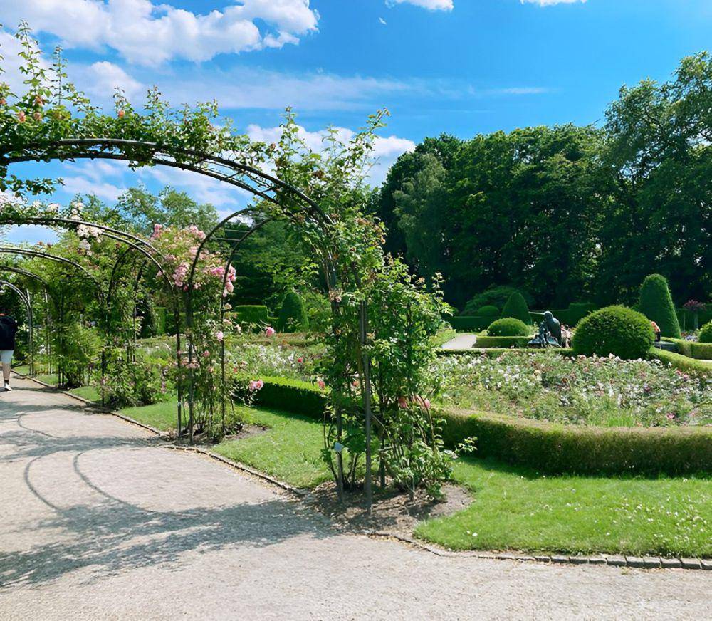 Britzer Garten, Berlin-Jerman (instagram.com/ditziglitzi)