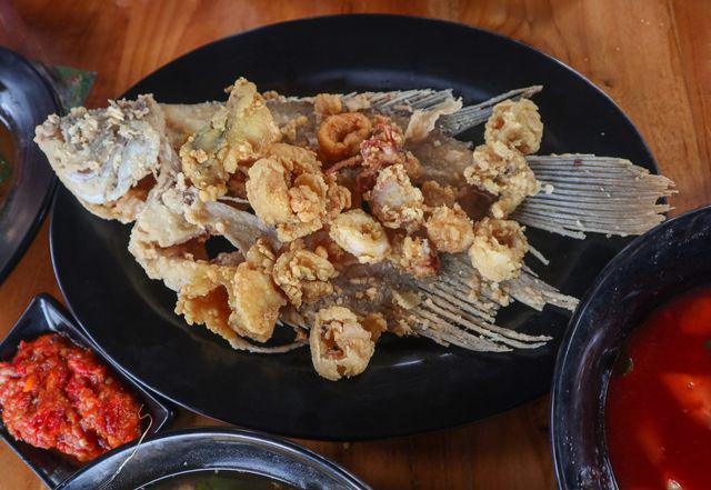 5 Kiat Memasak Gurami Goreng Tepung yang Renyah