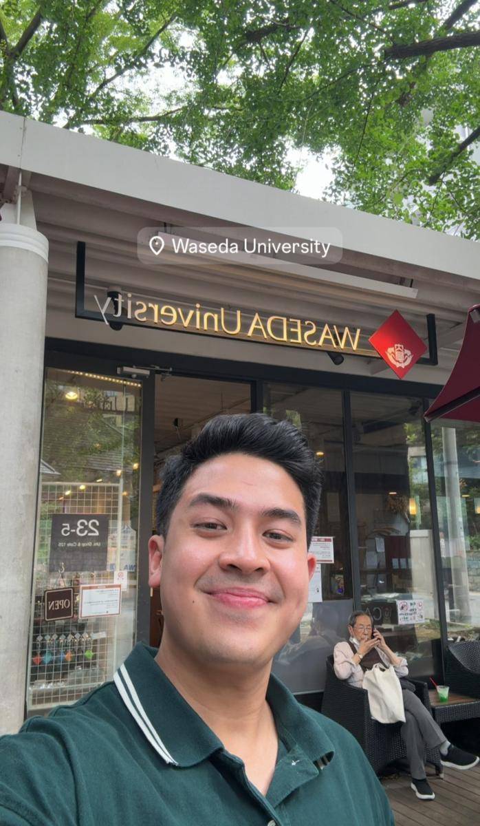 potret Jerome Polin mengunjungi Waseda University di Jepang (instagram.com/jeromepolin)