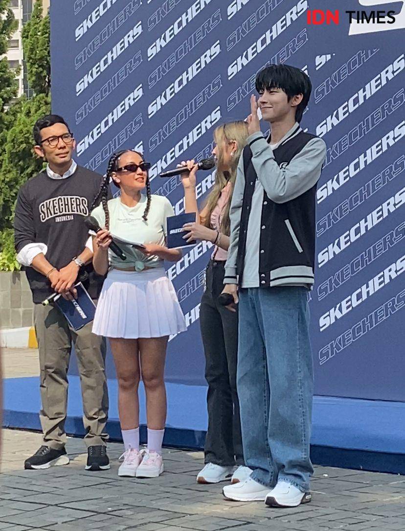 potret Hwang In Yeop hadiri opening store Skechers di Senayan City, Jakarta, Jumat (21/6/2024) (dok. Rani Asnurida)