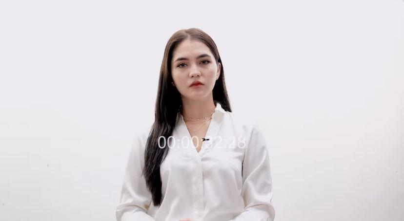 Juliette Angela, Istri Sexy Goath, Bantah Selingkuh dengan Anji