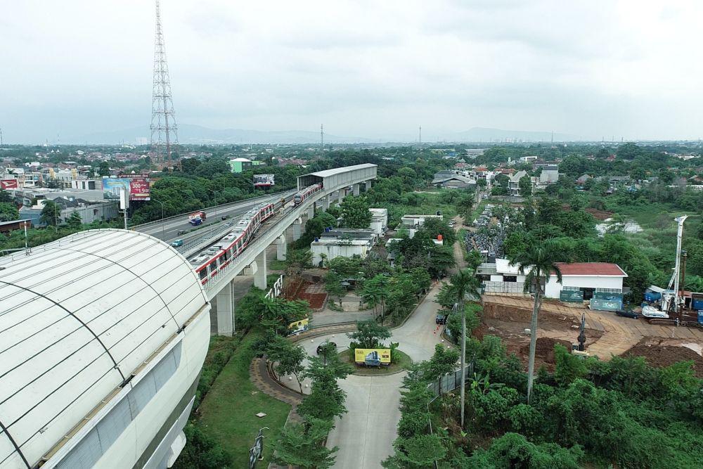 Konstruksi Fondasi 100 Persen, LRT City Cibubur Tutup Atap Akhir 2024
