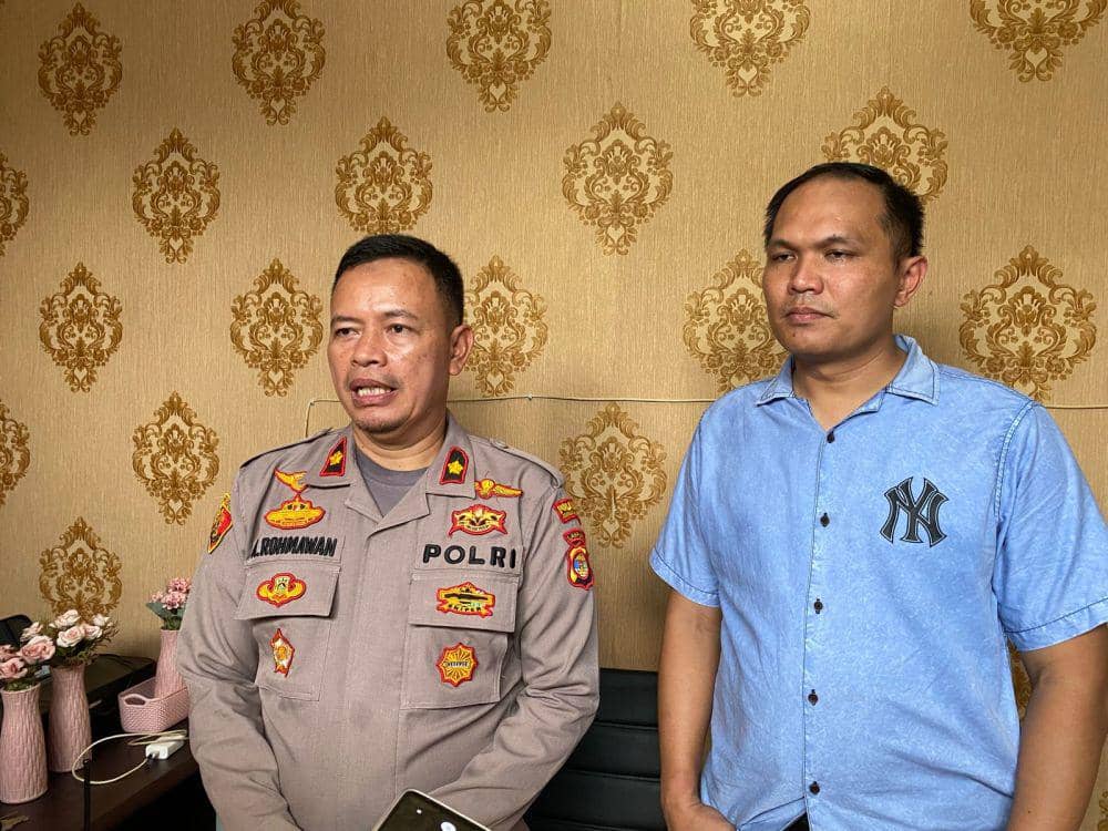 Kapolsek Sukarame, Kompol M Rohmawan (kiri). (Dok. Polsek Sukarame).
