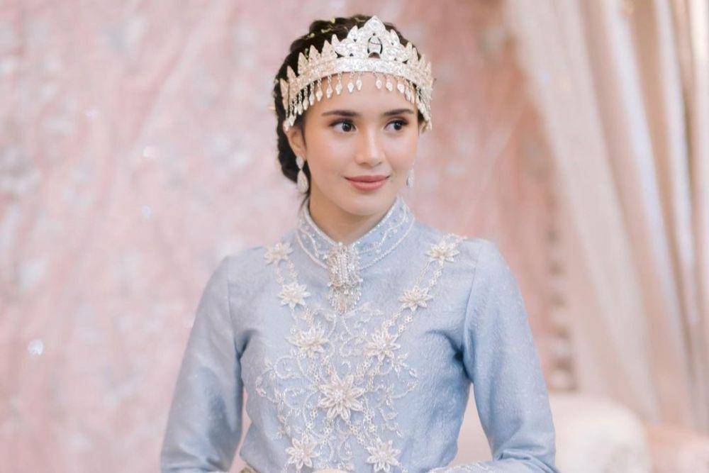 Beby Tsabina (@venemapictures @ini_niel @albertwongkar via instagram.com/bebytsabina)
