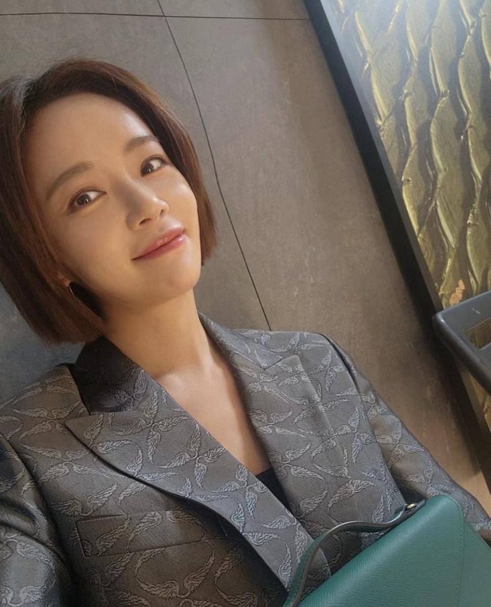 Hwang Jung Eum (instagram.com/jungeum84)