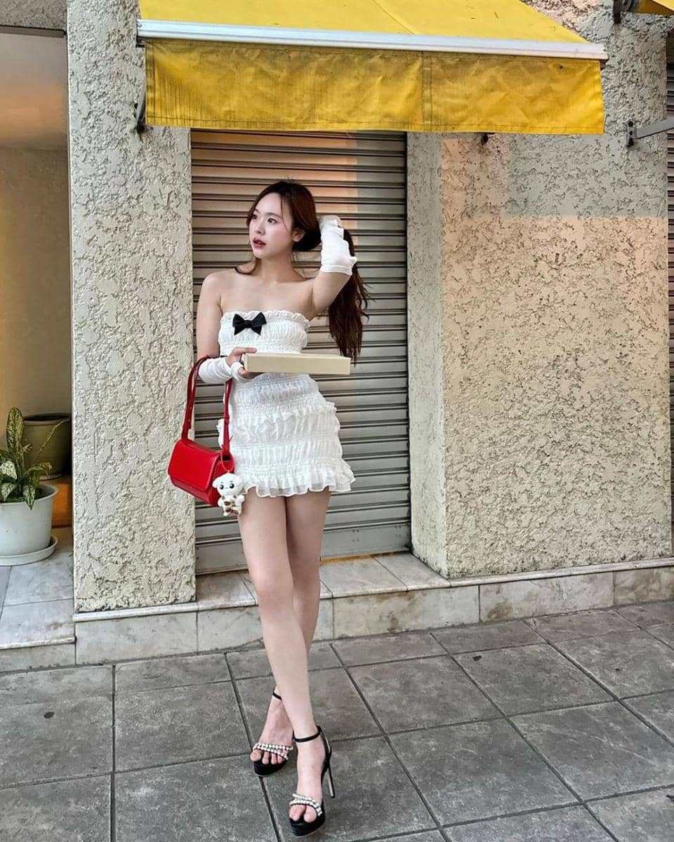 June Wanwimol (instagram.com/junewanwimol19)