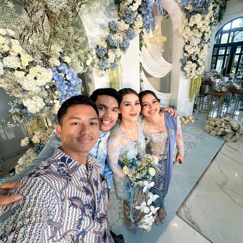 tamu artis di lamaran Thariq Aaliyah (Instagram.com/azriel_hermansyah)