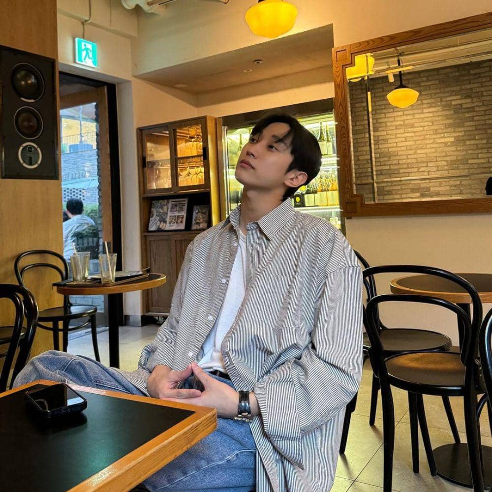 potret style ala Jinyoung B1A4 (instagram.com/jinyoung0423)