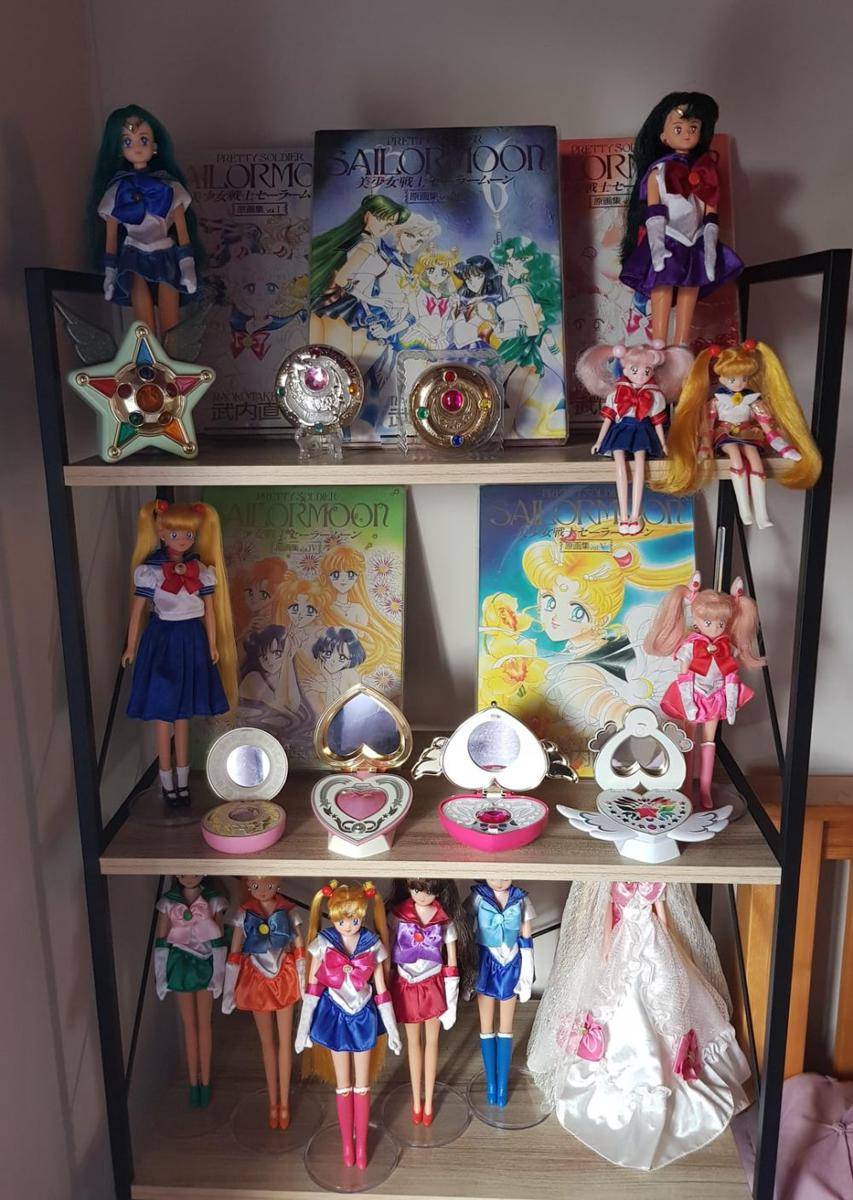 potret koleksi Sailor Moon (reddit.com/user/Magical_g1rl)