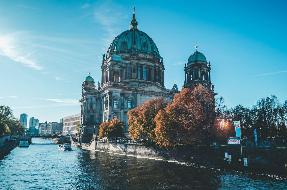 5 Wisata Unik di Dekat Olympiastadion Berlin, Klasik Semua!