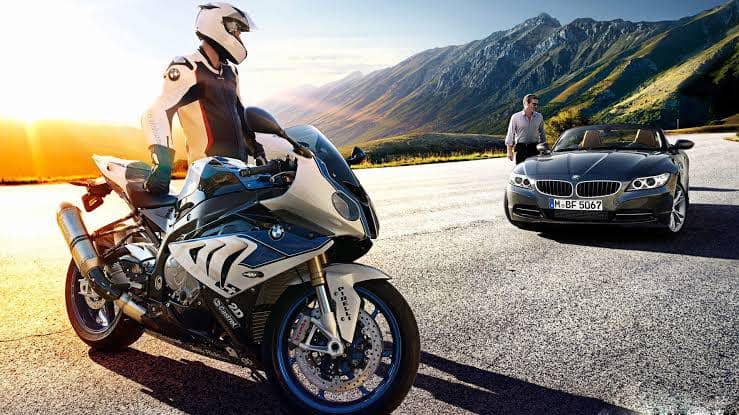ilustrasi kendaraan mobil dan motor (webbikeworld.com)