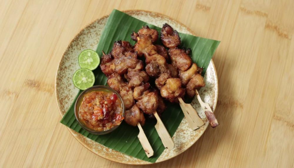 Resep Sate Ayam Manis Sambal Bawang, Bikinnya Praktis Tanpa Arang!