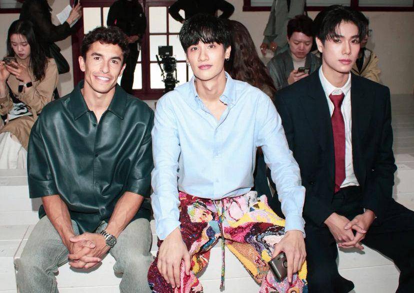 potret Tay Tawan dan Phuwin Tangsakyuen di Paris Fashion Week (instagram.com/gmmtv)