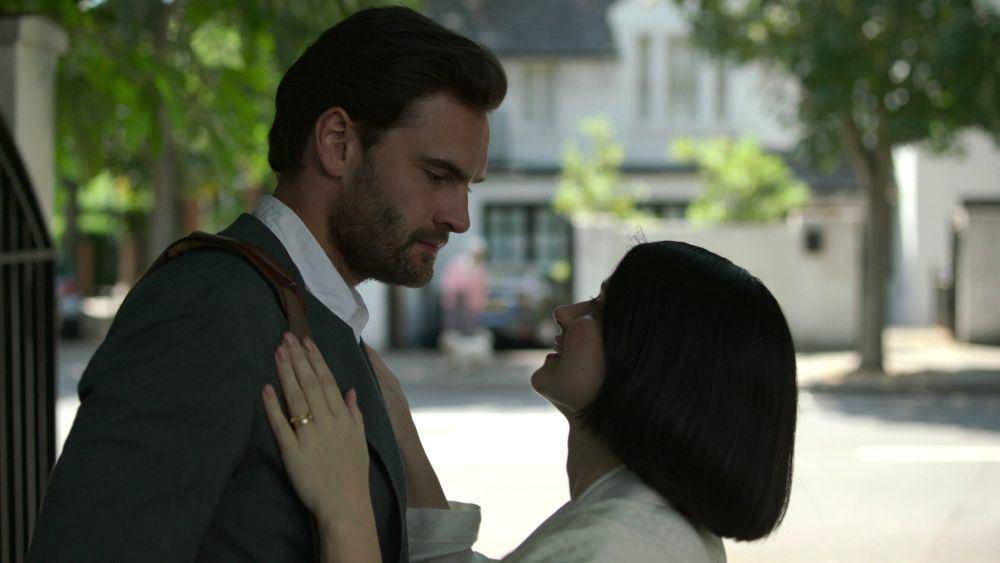 cuplikan film Behind Her Eyes (dok. Netflix/Behind Her Eyes)