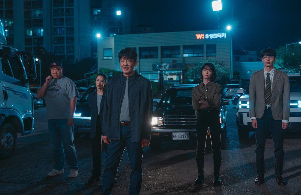 5 Back Story Tim TCI di Drakor Crash, Ada Anak Sopir Taksi!