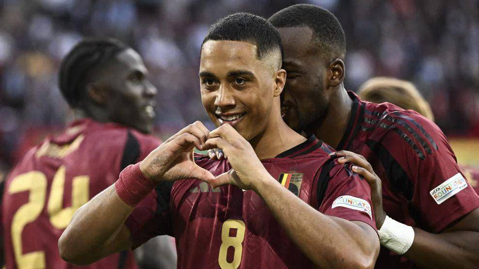 Youri Tielemans (uefa.com)