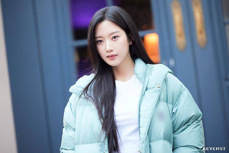 Moon Ga Young (post.naver.com/KEYEAST)