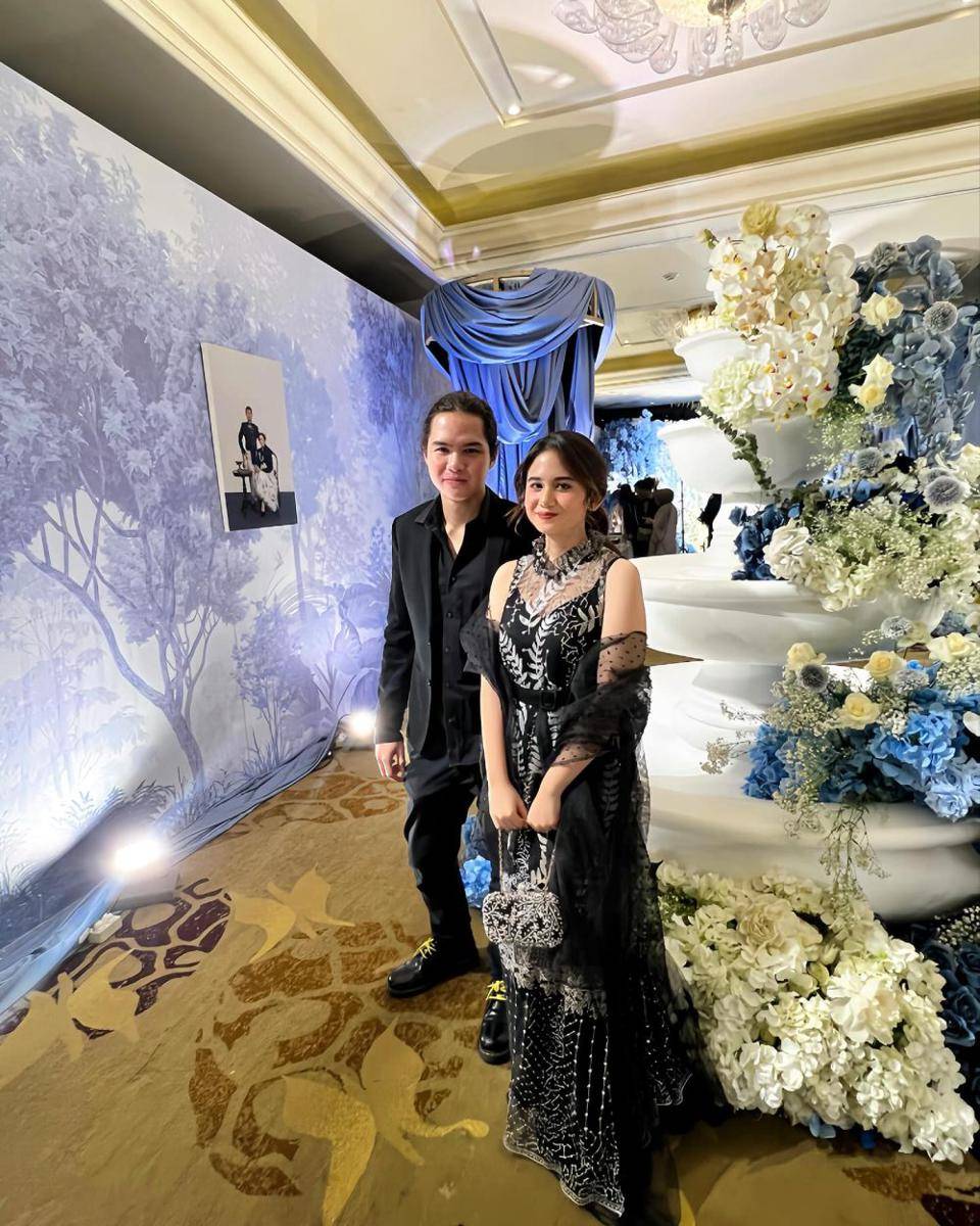 artis di pernikahan Beby Tsabina (Instagram.com/gunawan_sudrajat_real)